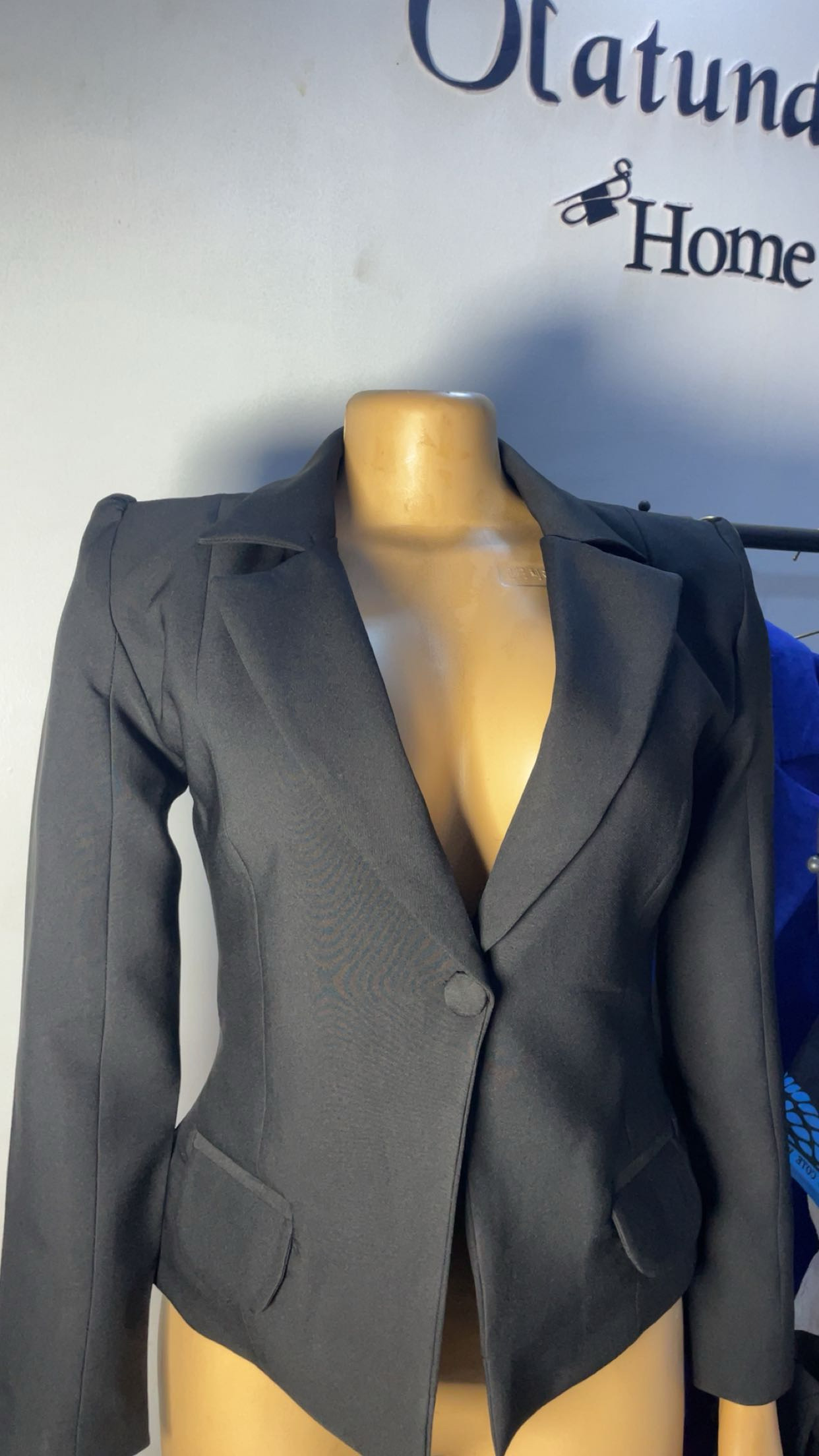 Fashion Designers & Tailors